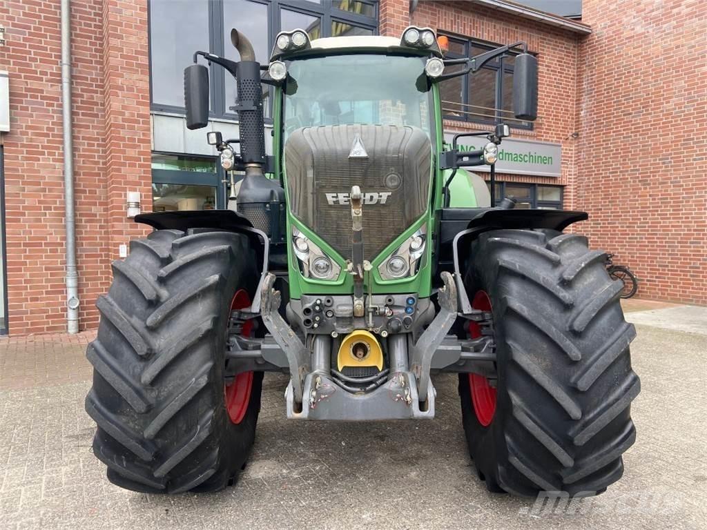 Fendt 828 Vario トラクター