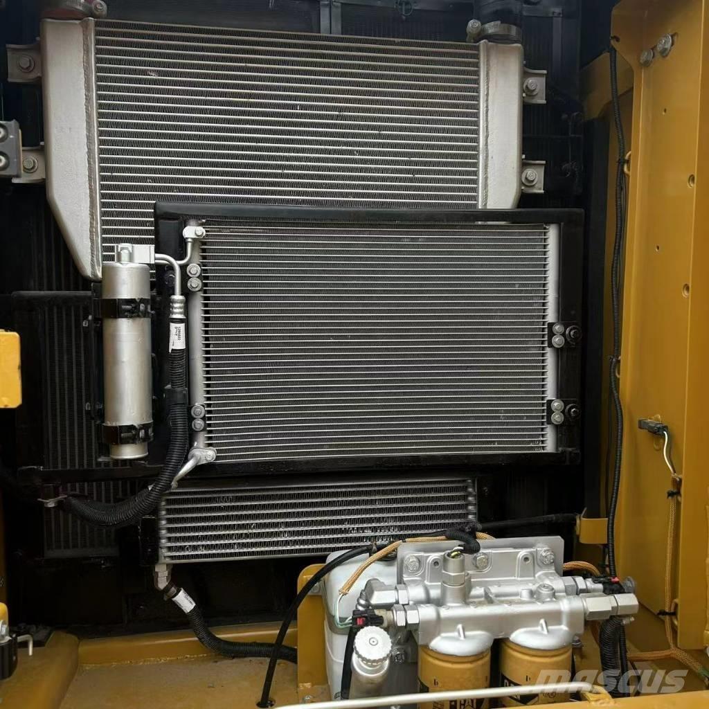 CAT 320 D L 大型油圧ショベル12t以上（パワーショベル・ユンボ）