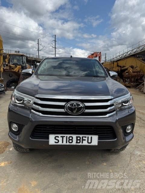 Toyota Hilux ピックアップ／ドロップサイド