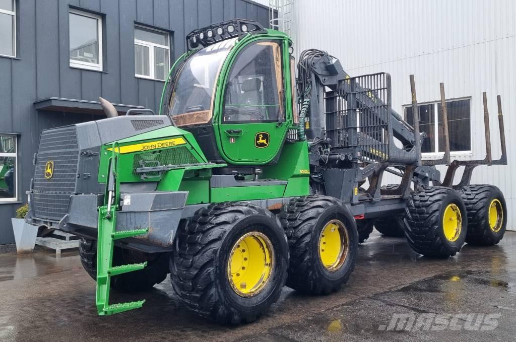John Deere 1010 G フォワーダー