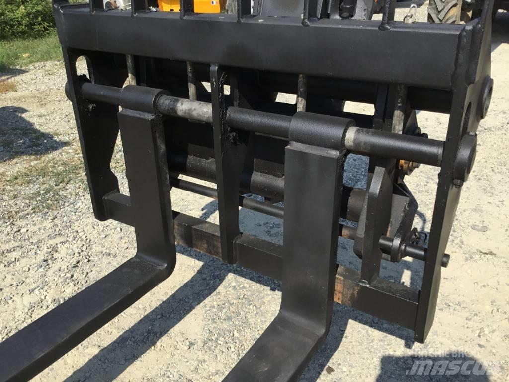 Manitou MT 932 テレスコーピックハンドラー