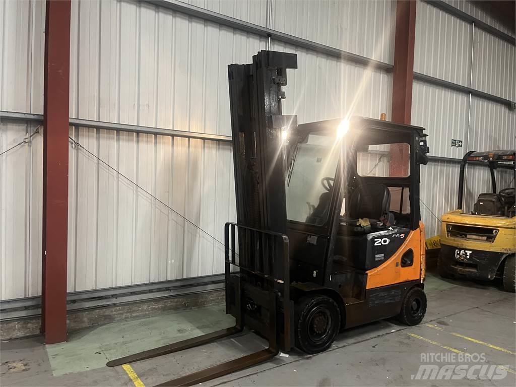 Doosan D20SC-5 ディーゼル・軽油