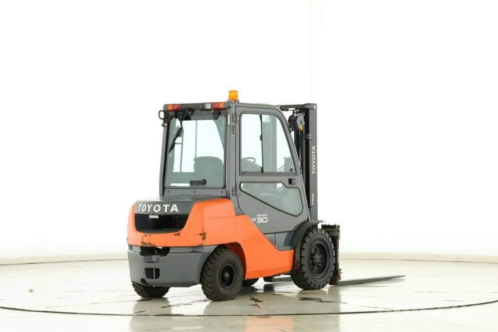 Toyota 02-8-FDF-30 ディーゼル・軽油