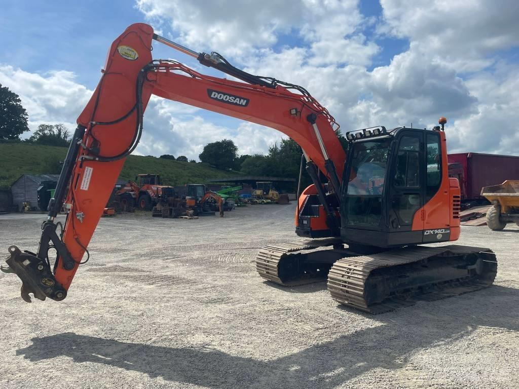 Doosan dx140 lcr-5 大型油圧ショベル12t以上（パワーショベル・ユンボ）