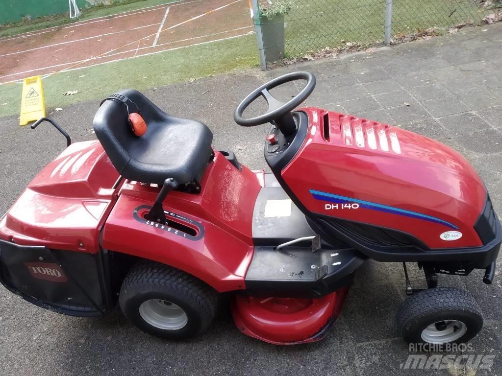 Toro zitmaaier DH140 乗用・自走モア/芝刈り機