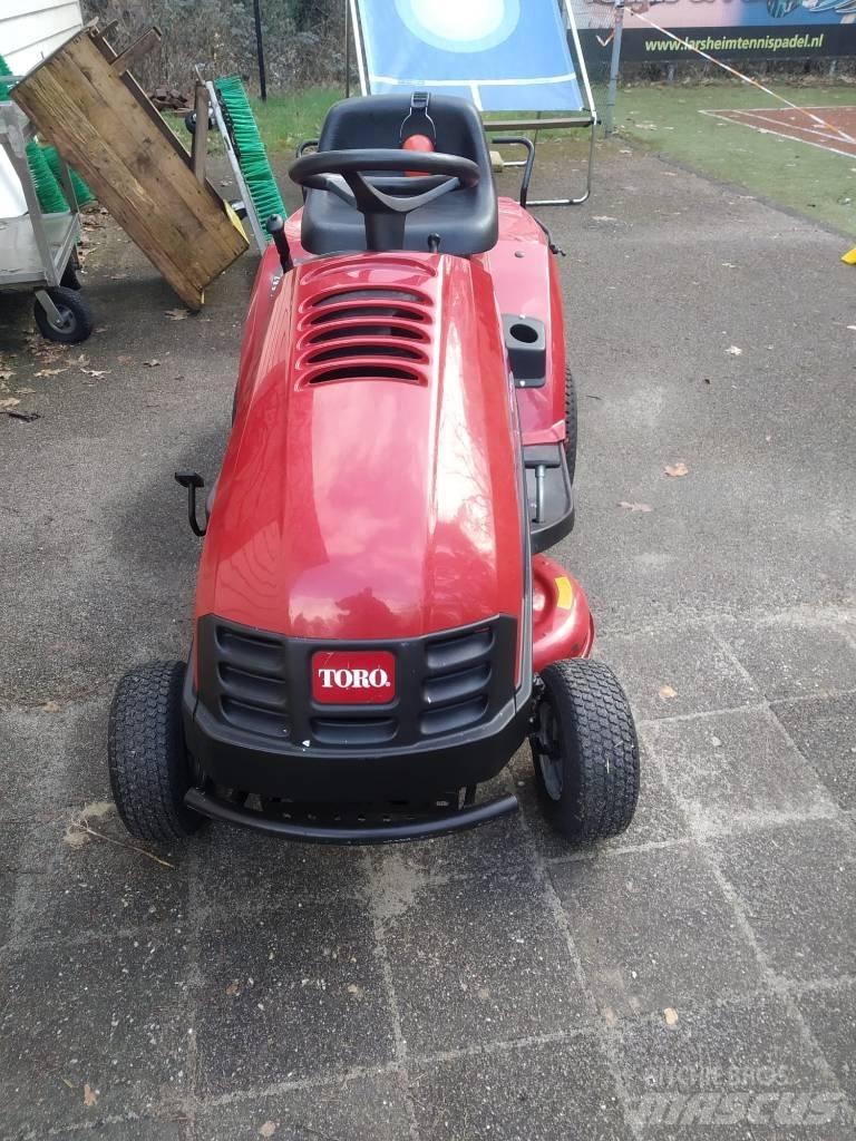 Toro zitmaaier DH140 乗用・自走モア/芝刈り機