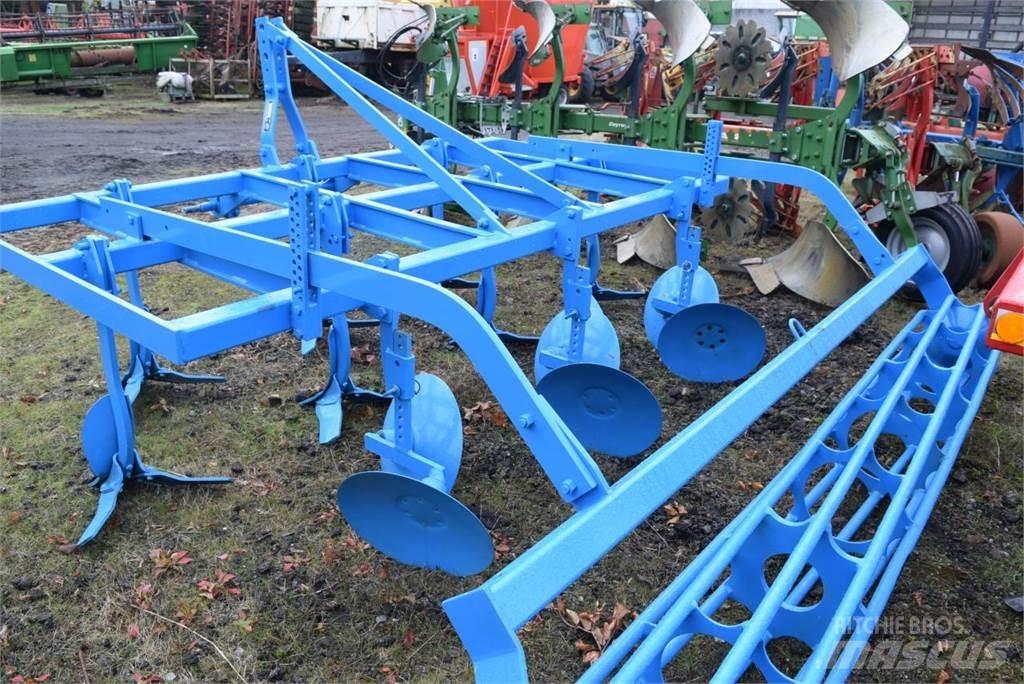 Lemken Smaragd 80 カルチベーター