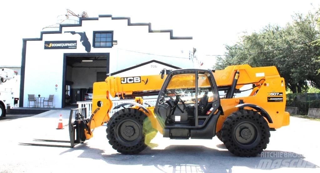 JCB 507-42 テレスコーピックハンドラー