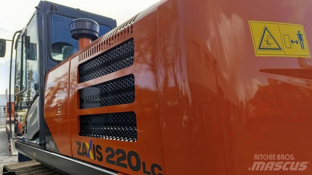 Hitachi ZX 220 LC 大型油圧ショベル12t以上（パワーショベル・ユンボ）