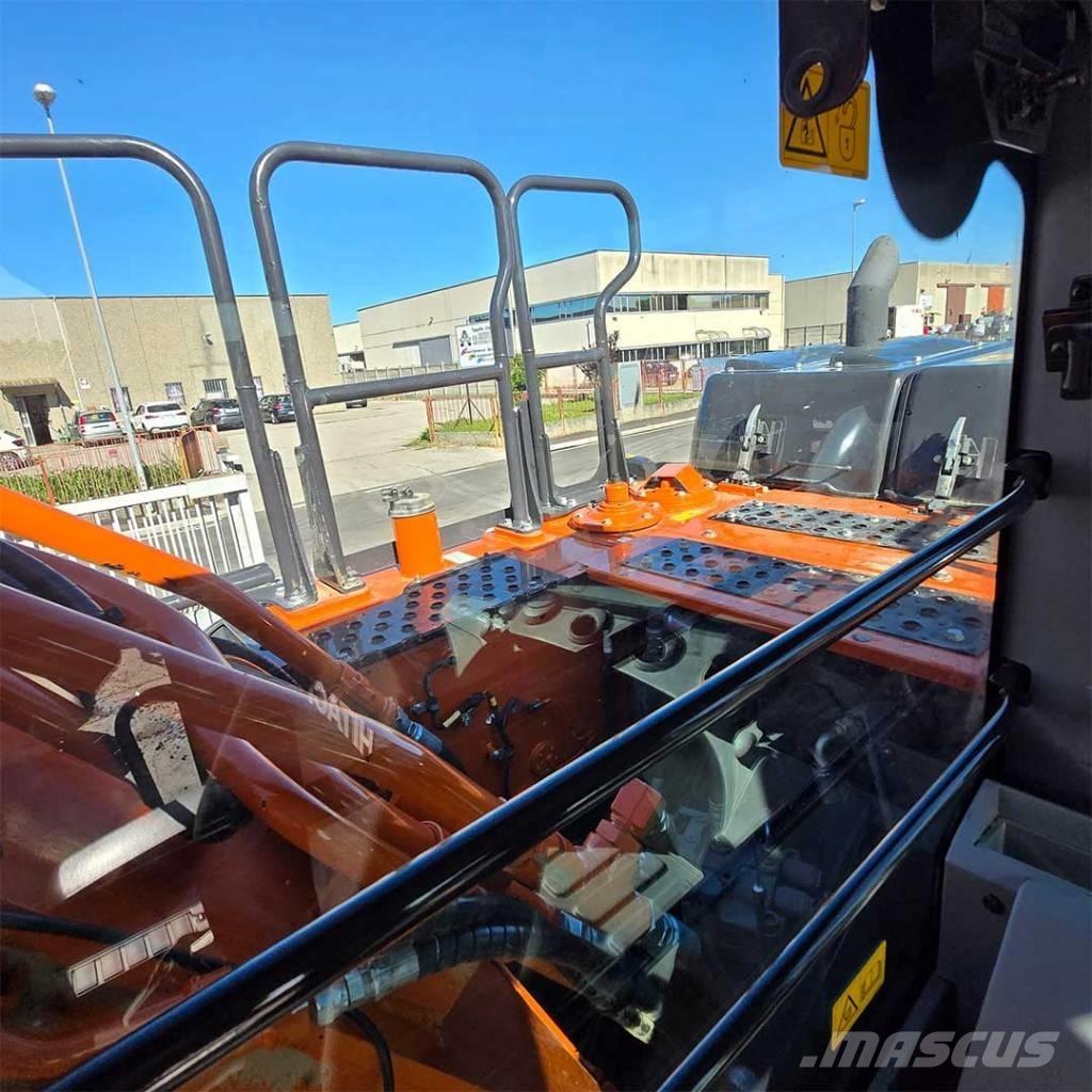 Hitachi ZX210LCN-7 マテリアルハンドリング-その他