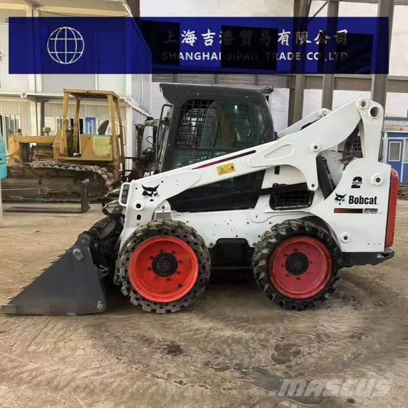 Bobcat S 750 スキッドステアローダー