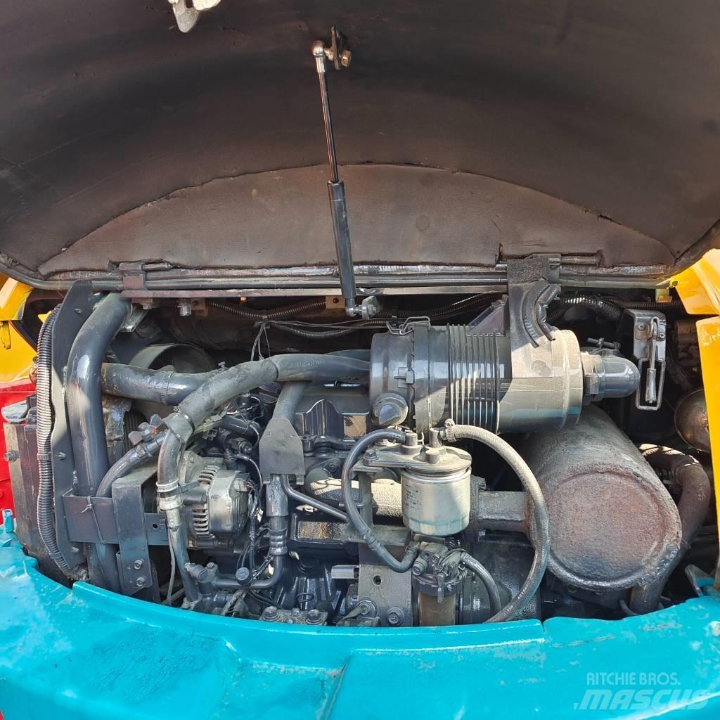 Kubota U-35 ミニ油圧ショベル 7t以下（ミニユンボ・ミニディガー）