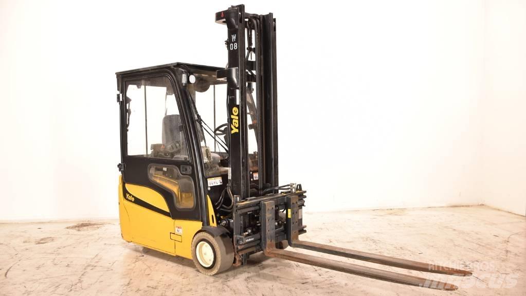 Yale ERP 20 VTLWB バッテリーフォークリフト