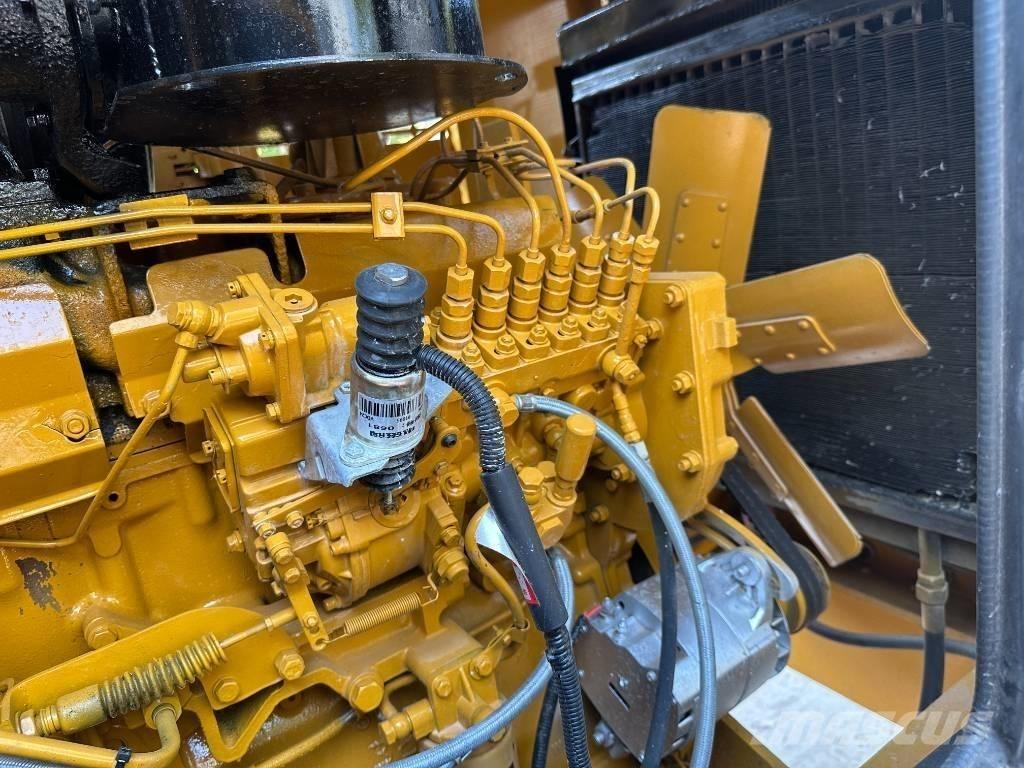 CAT 140 K モーターグレーダー