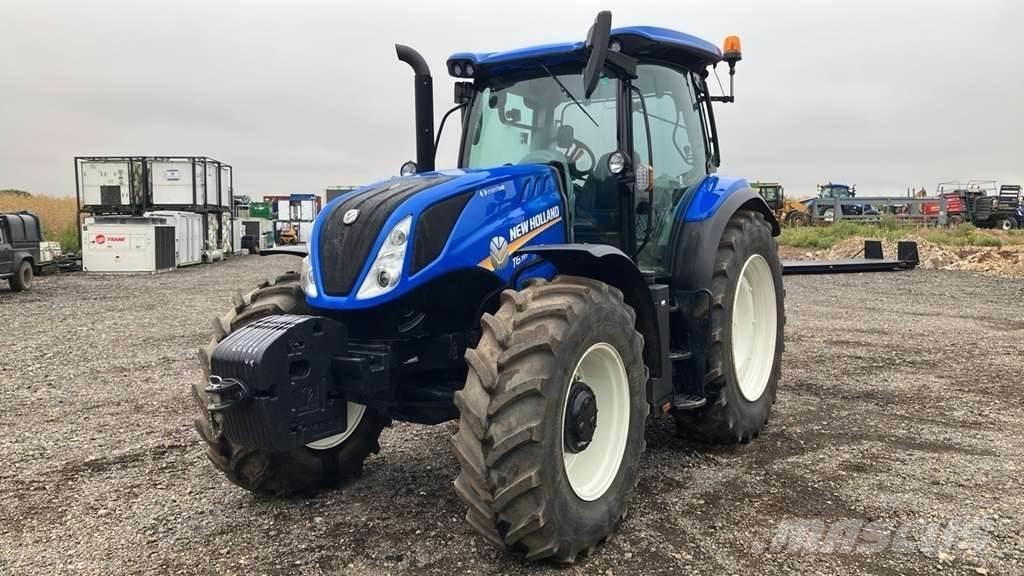 New Holland T6.155 トラクター