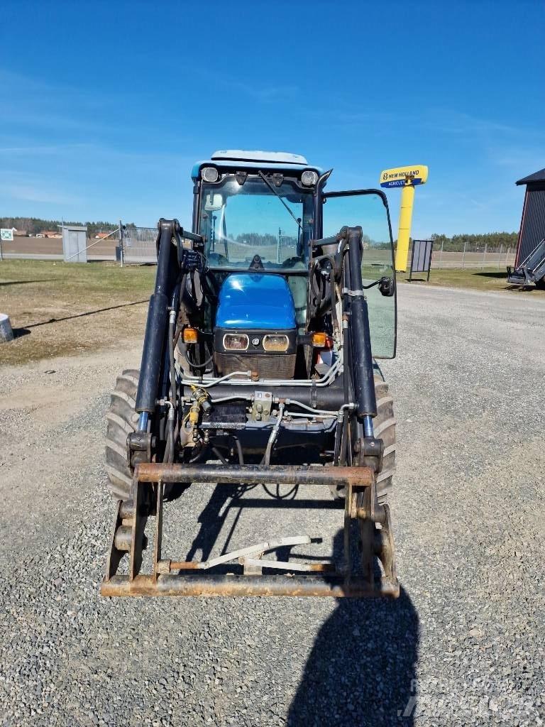 New Holland TN65F トラクター
