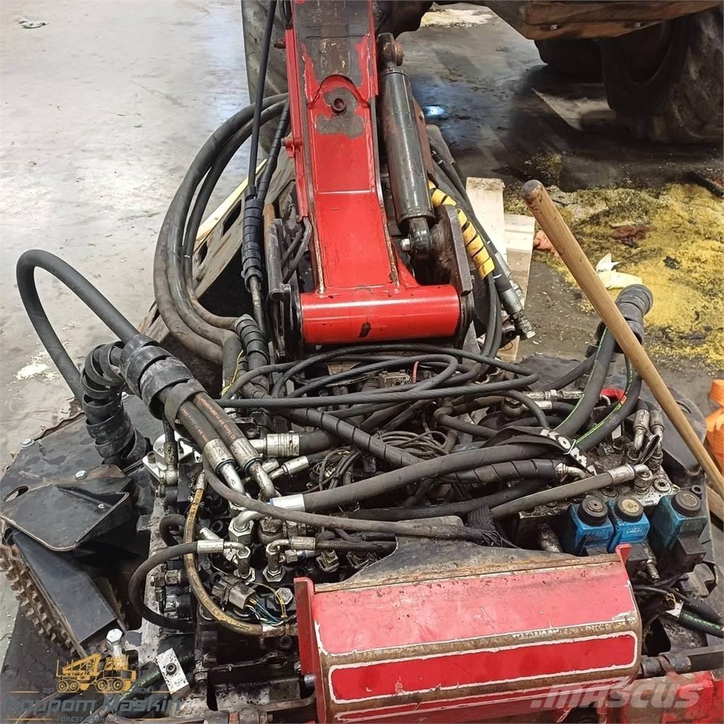 Komatsu S132 ハーベスタヘッド