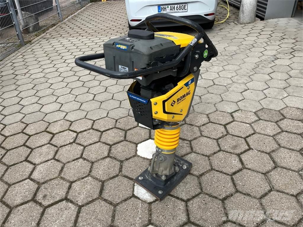 Bomag BT60E プレートコンパクター