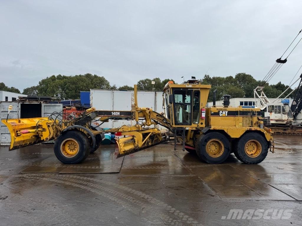CAT 140 H モーターグレーダー
