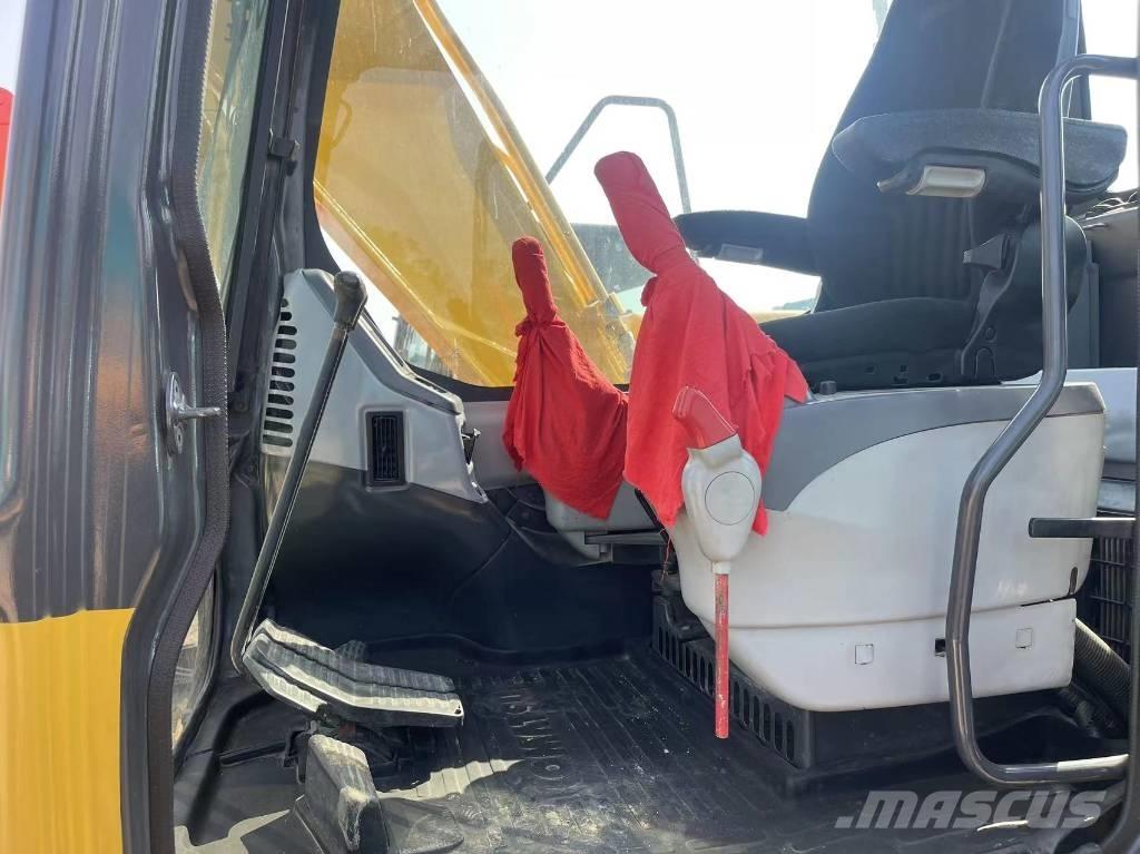 Komatsu PC 130-8 中型油圧ショベル 7ｔ-12ｔ（ユンボ・パワーショベル・バックホー）