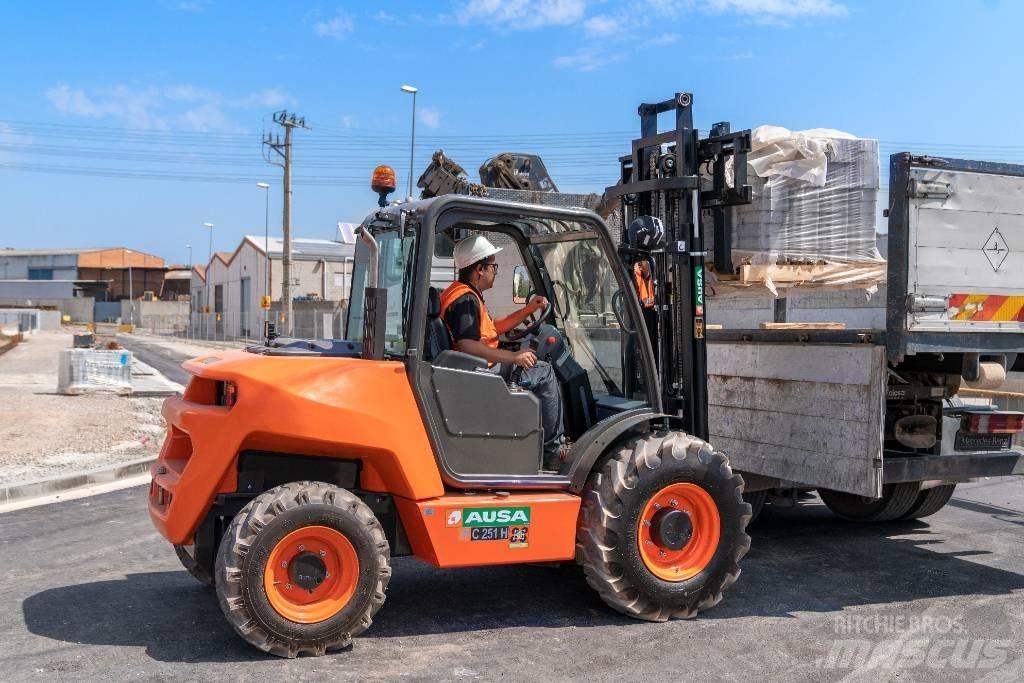 Ausa C 251 H x4 ディーゼル・軽油