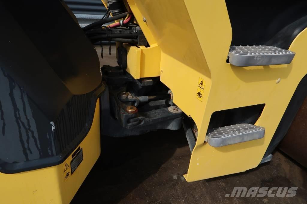 Bomag BW 154 AD-5 タンデムローラ
