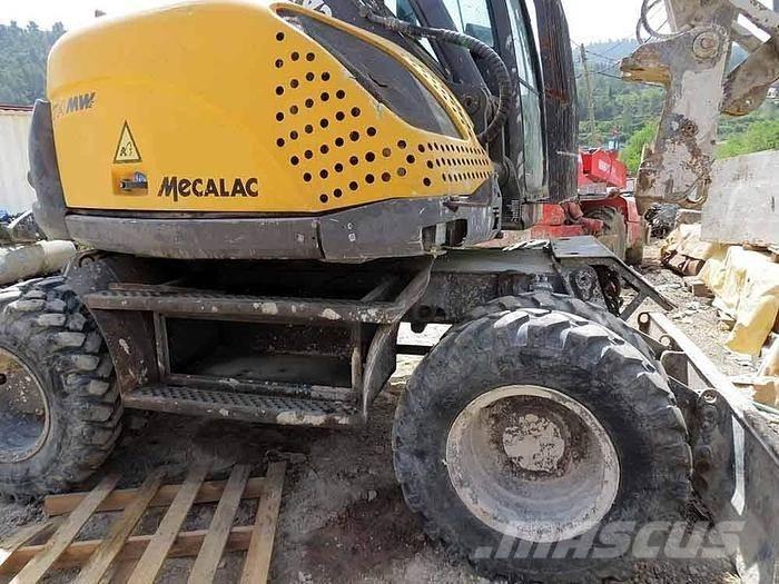 Mecalac 714 MW 特殊油圧ショベル