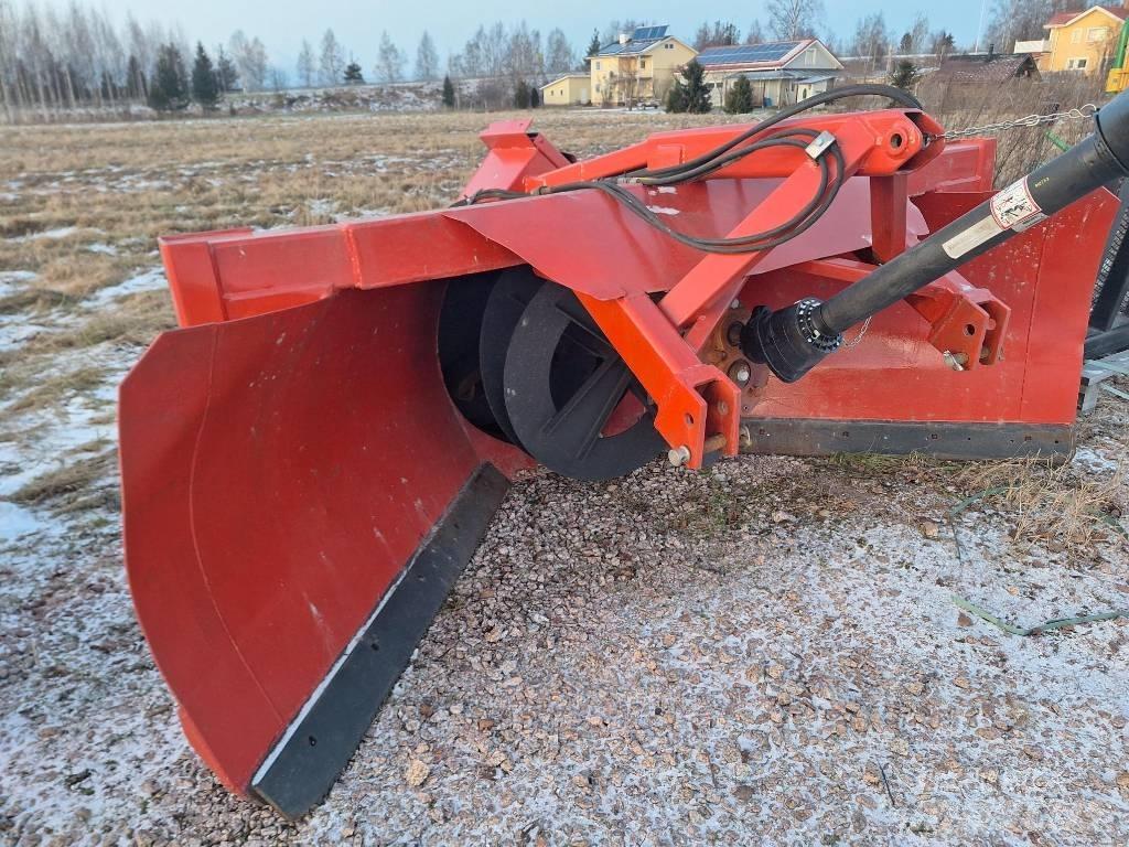 TR 270 除雪機