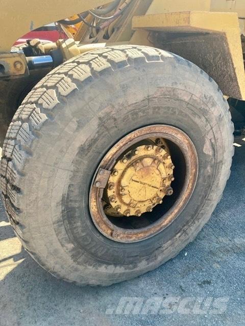 CAT 950 B ホイールローダー・タイヤショベル