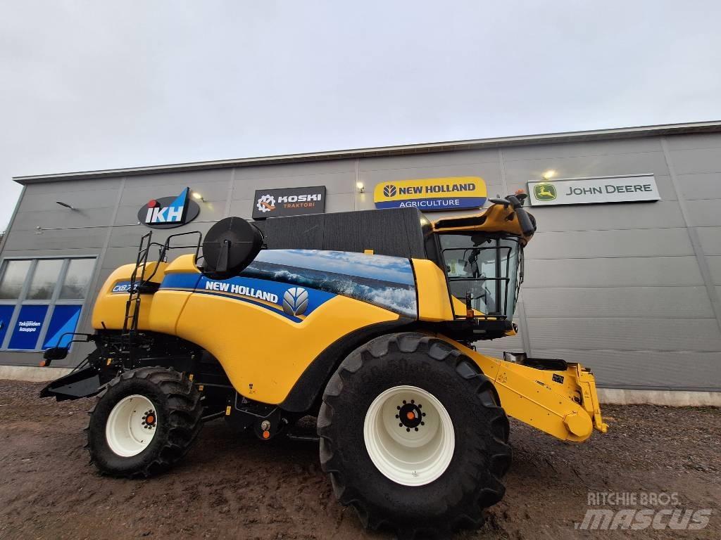New Holland CX 8.70 コンバイン