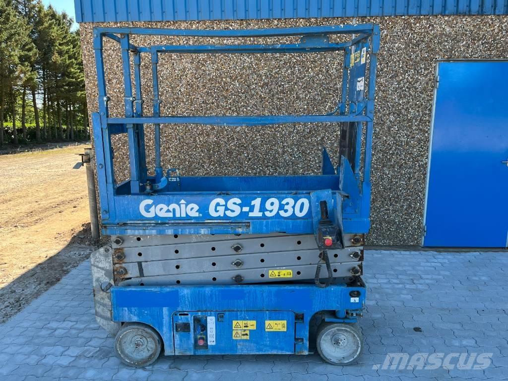 Genie GS 1930 シザースリフト