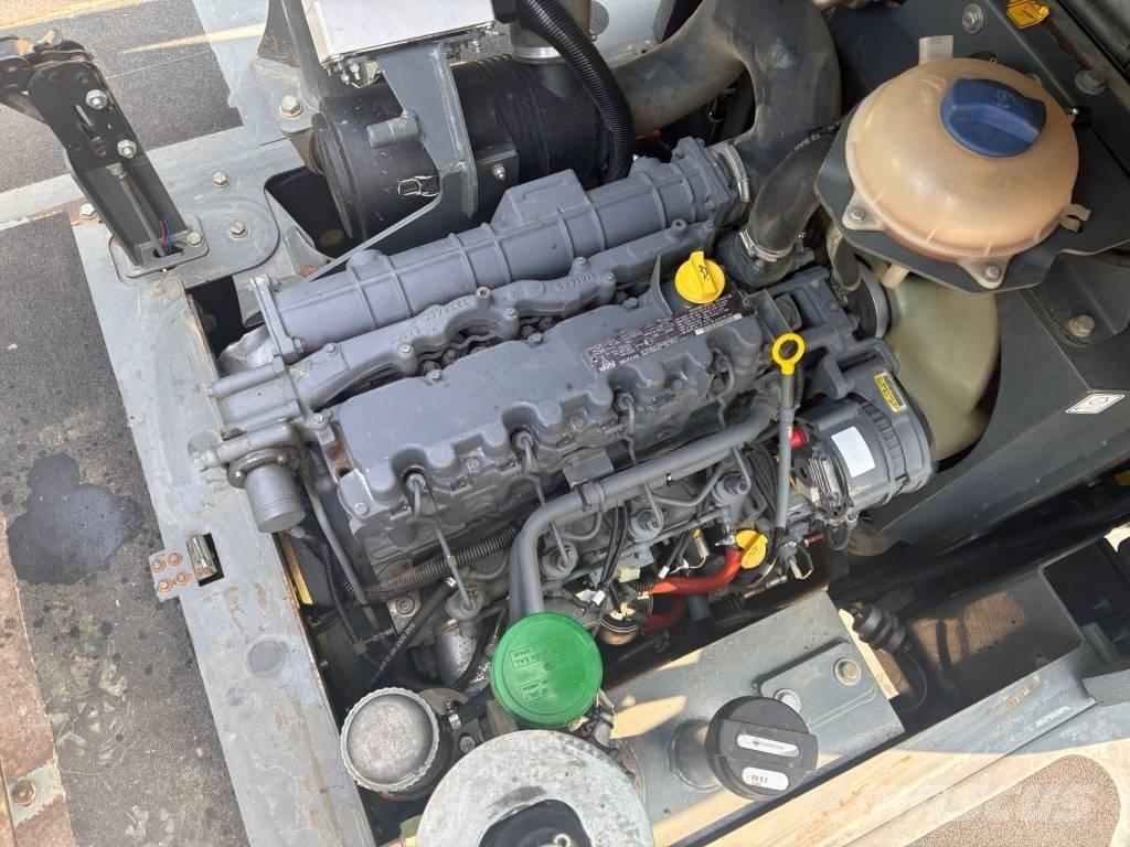 Wacker Neuson 5001 サイト　ダンプ