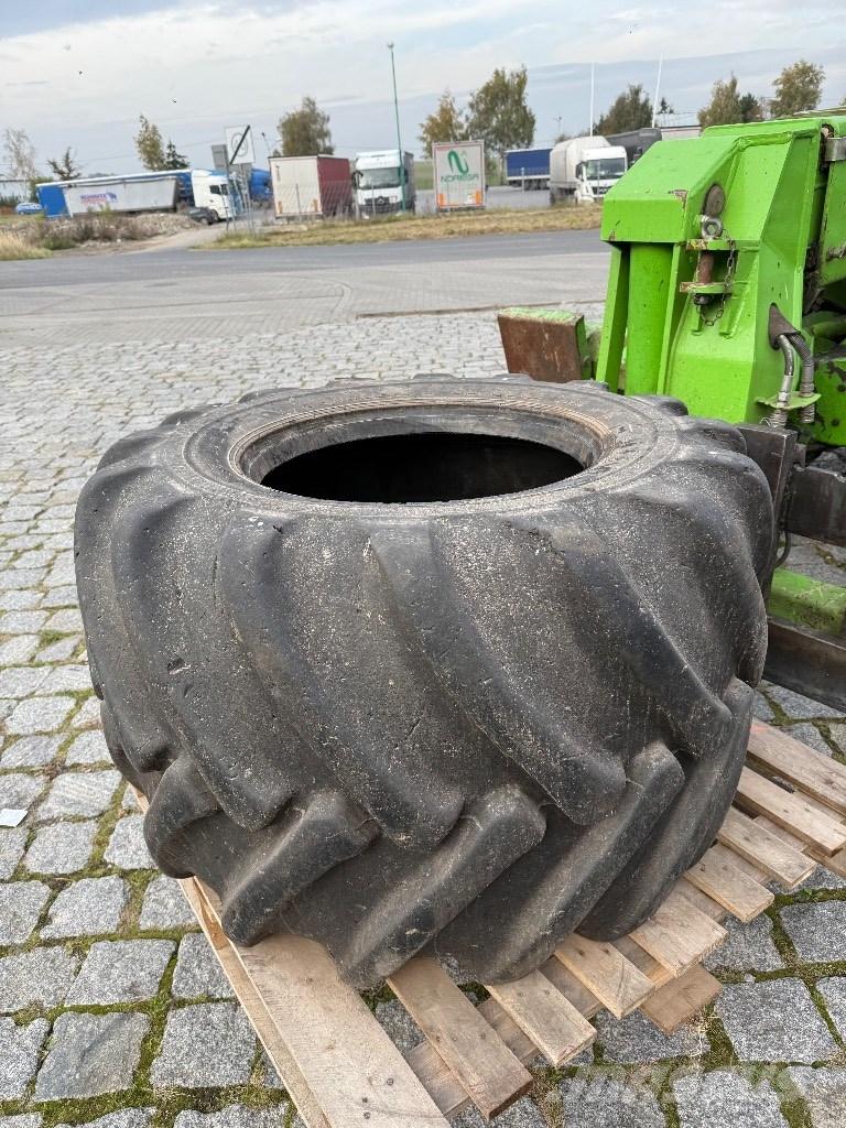 Nokian 710/40-22.5 タイヤ、ホイル、リム