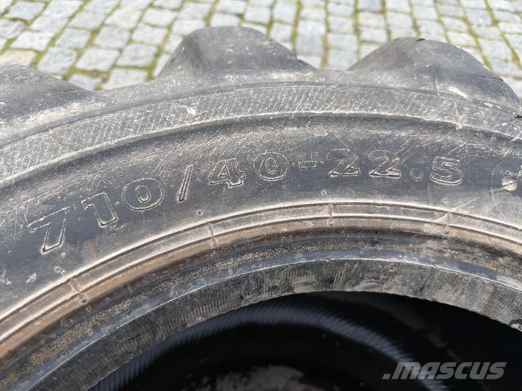 Nokian 710/40-22.5 タイヤ、ホイル、リム