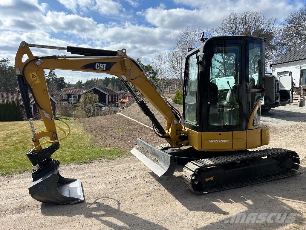 CAT 303.5 C ミニ油圧ショベル 7t以下（ミニユンボ・ミニディガー）