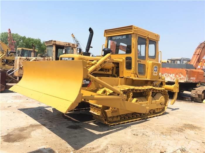 CAT D 6 D ブルドーザー