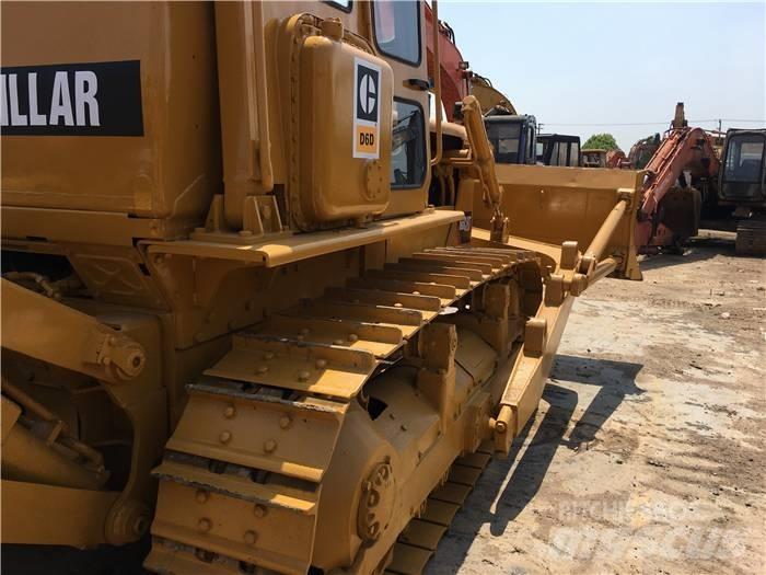 CAT D 6 D ブルドーザー