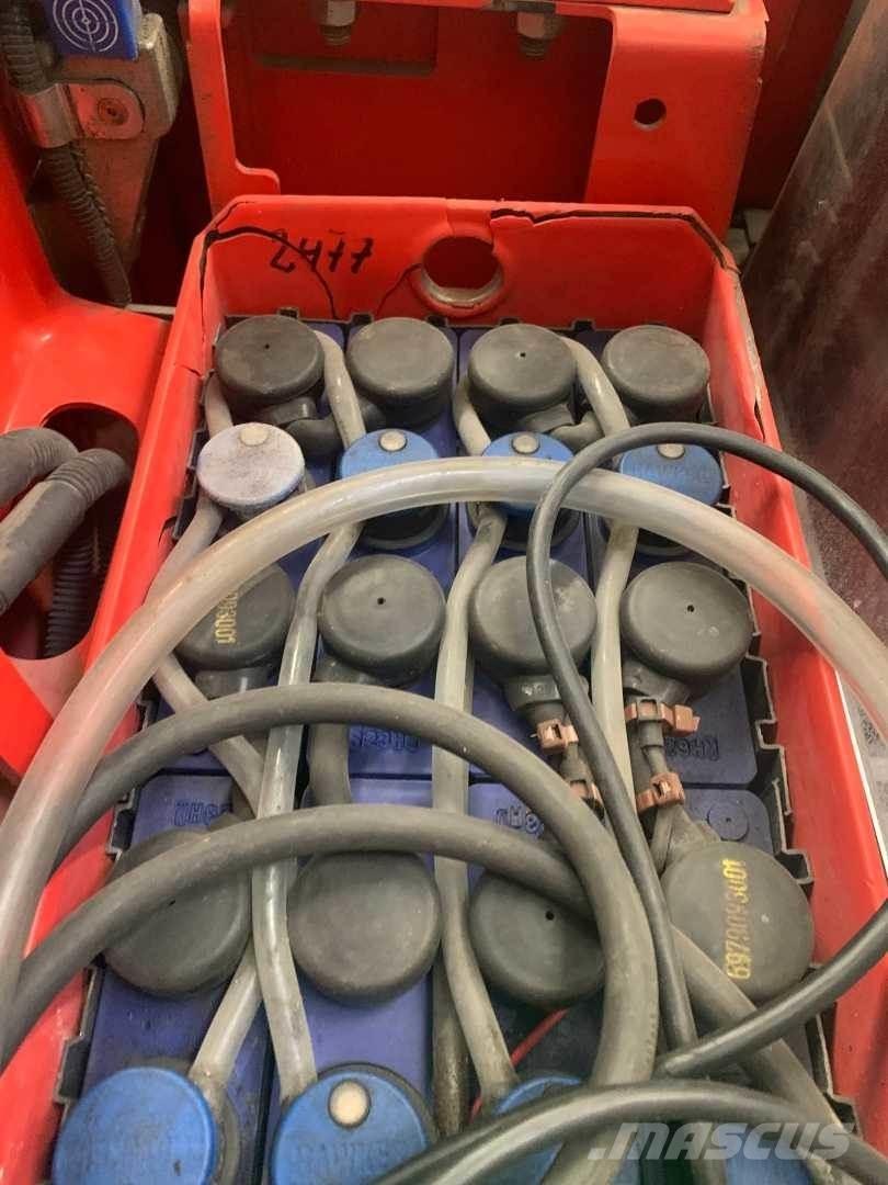 Linde L14I 自走式スタッカー