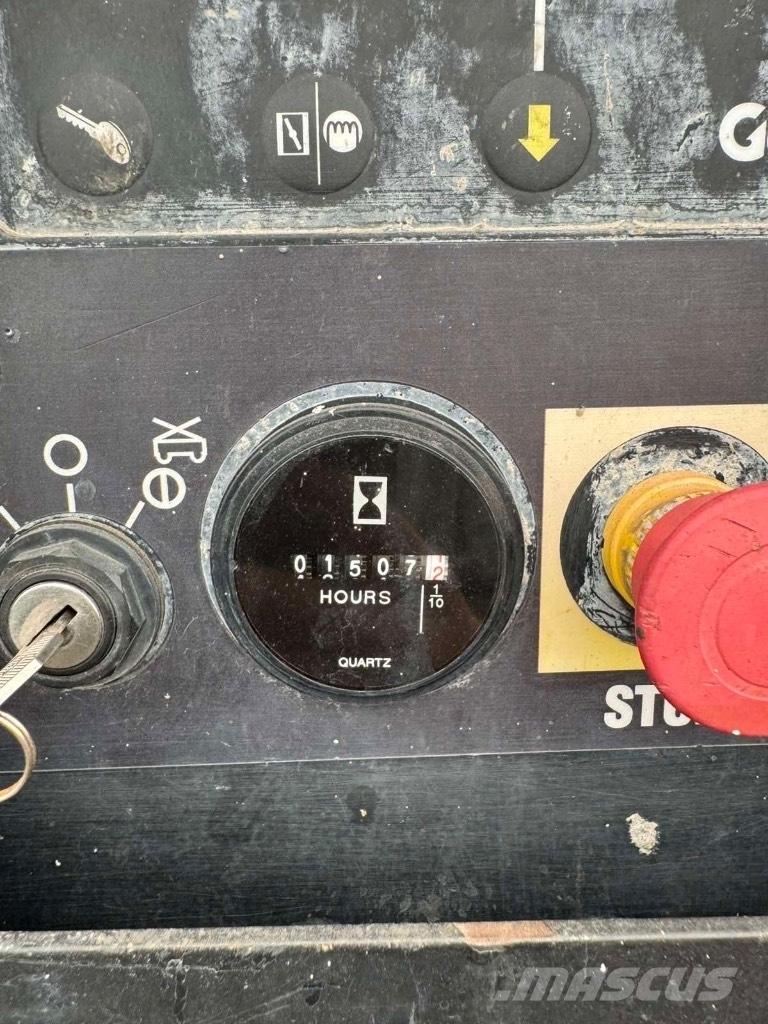 Genie GS 2669 RT シザースリフト