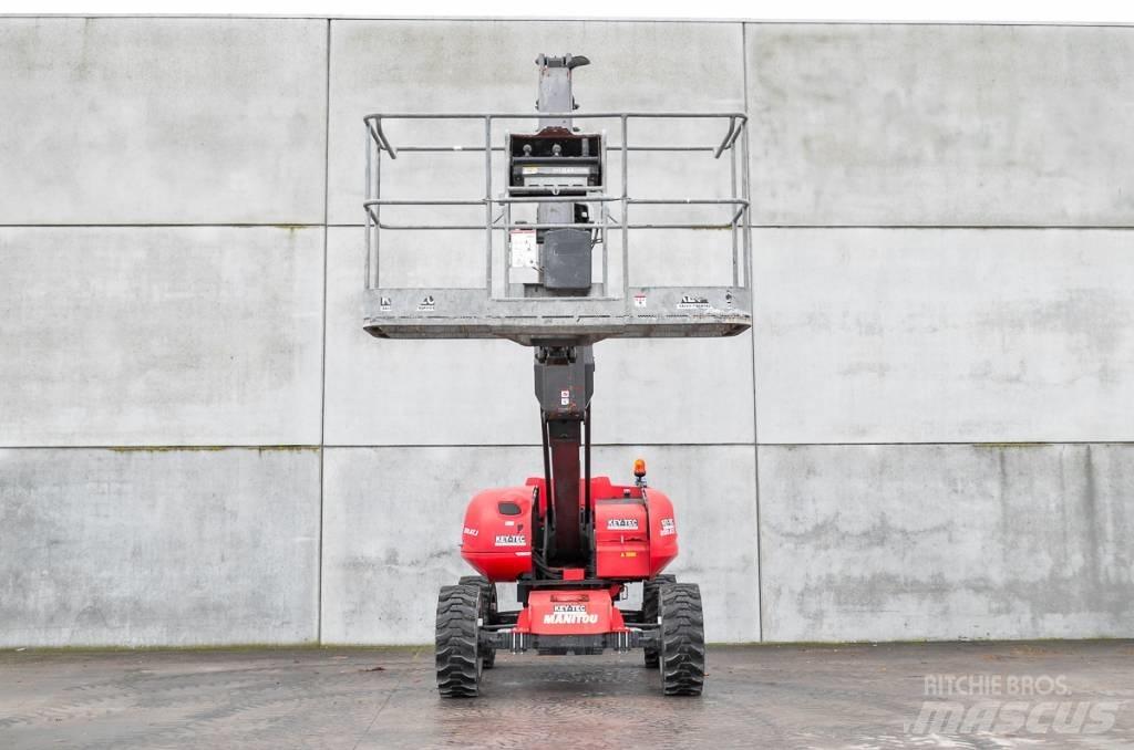 Manitou 200 ATJ RC ブームリフト　屈伸型