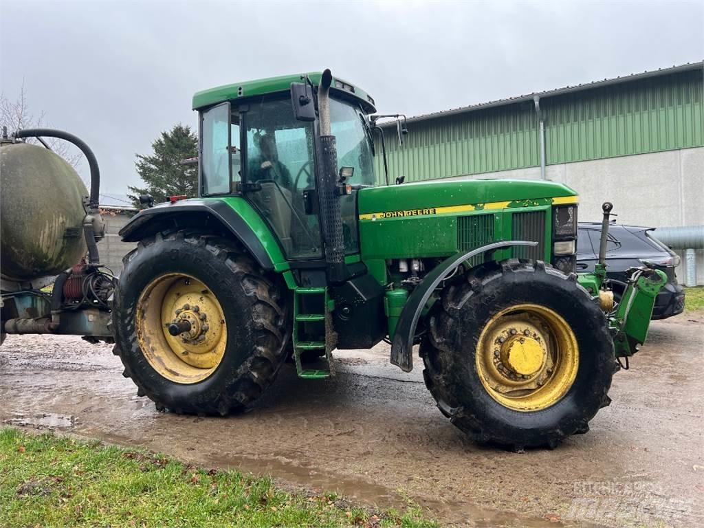 John Deere 7810 トラクター
