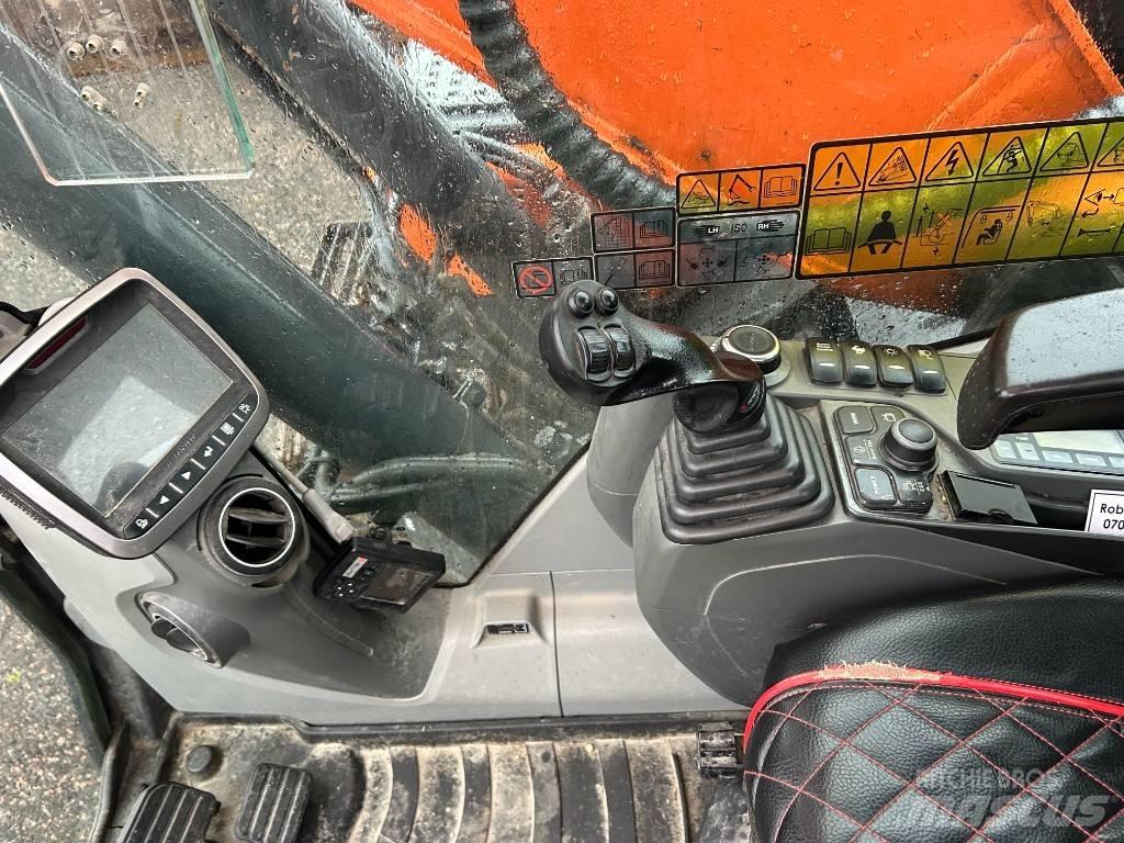 Doosan DX 235 LC-5 大型油圧ショベル12t以上（パワーショベル・ユンボ）