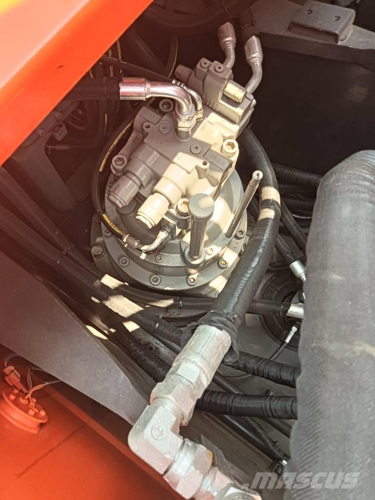 Hitachi ZX 240 大型油圧ショベル12t以上（パワーショベル・ユンボ）