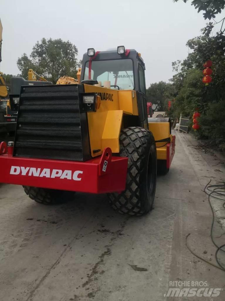Dynapac CA 301 D 振動ローラ