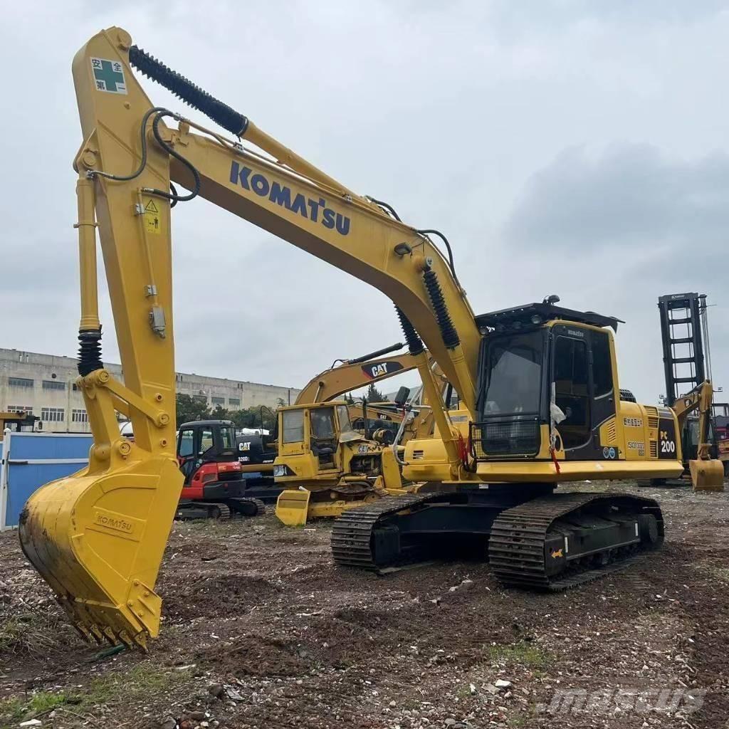 Komatsu pc200-8 大型油圧ショベル12t以上（パワーショベル・ユンボ）