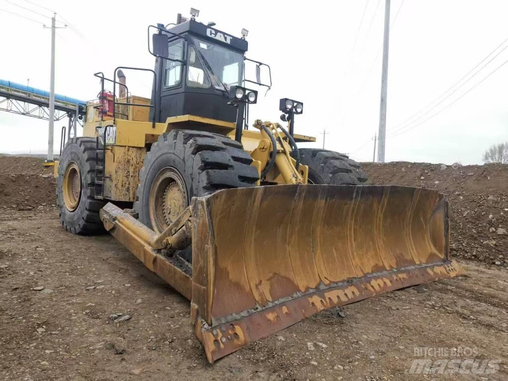 CAT 834 G タイヤ式ブルドーザ