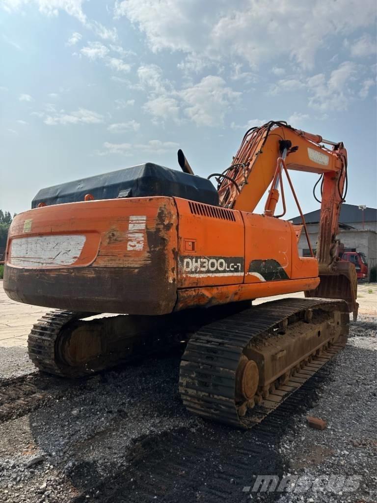 Doosan DH300 大型油圧ショベル12t以上（パワーショベル・ユンボ）