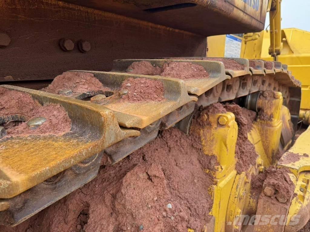 Komatsu D 375 A ブルドーザー
