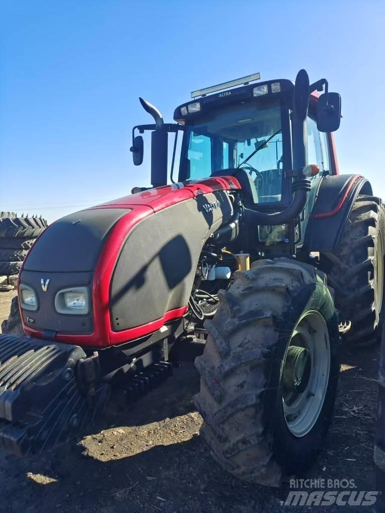 Case IH FARMALL 1404 トラクター