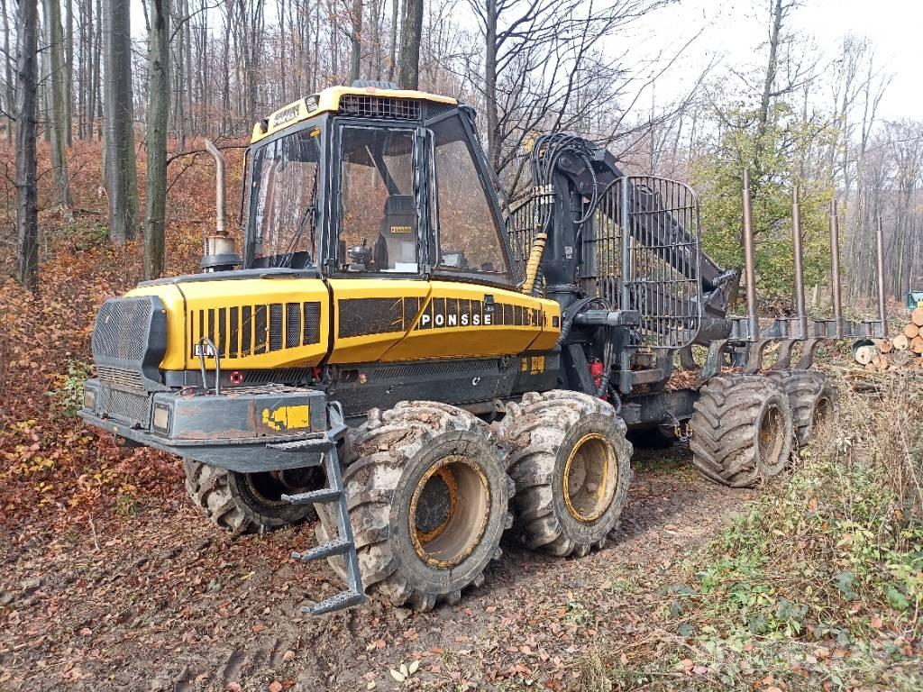 Ponsse Elk フォワーダー